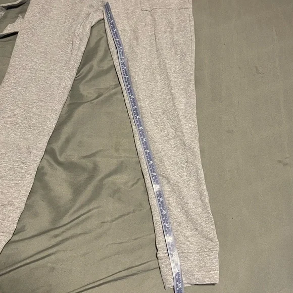 Sweatpants⭐️ - Picture 6 of 8